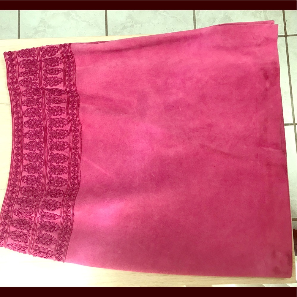 Fuschia Oscar de la Renta leather skirt, size 4